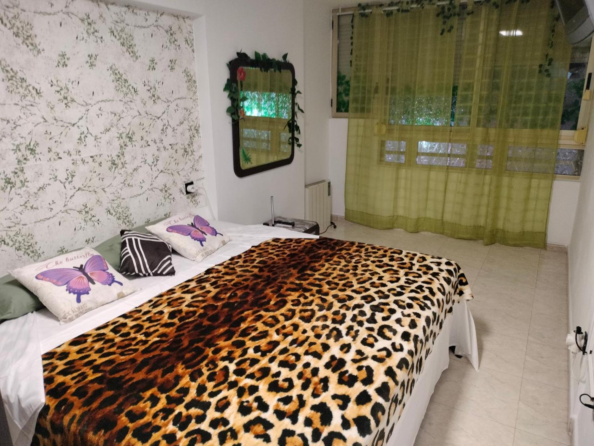 apartamento moderno Benidorm Esterno foto